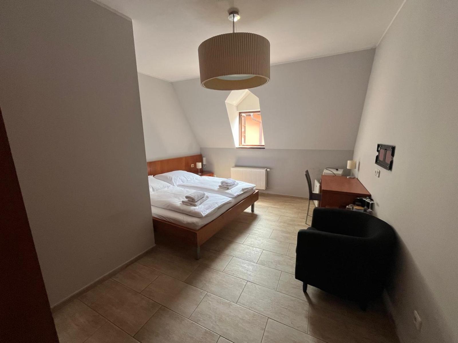 Nevinne Apartmany Kolín Exteriér fotografie